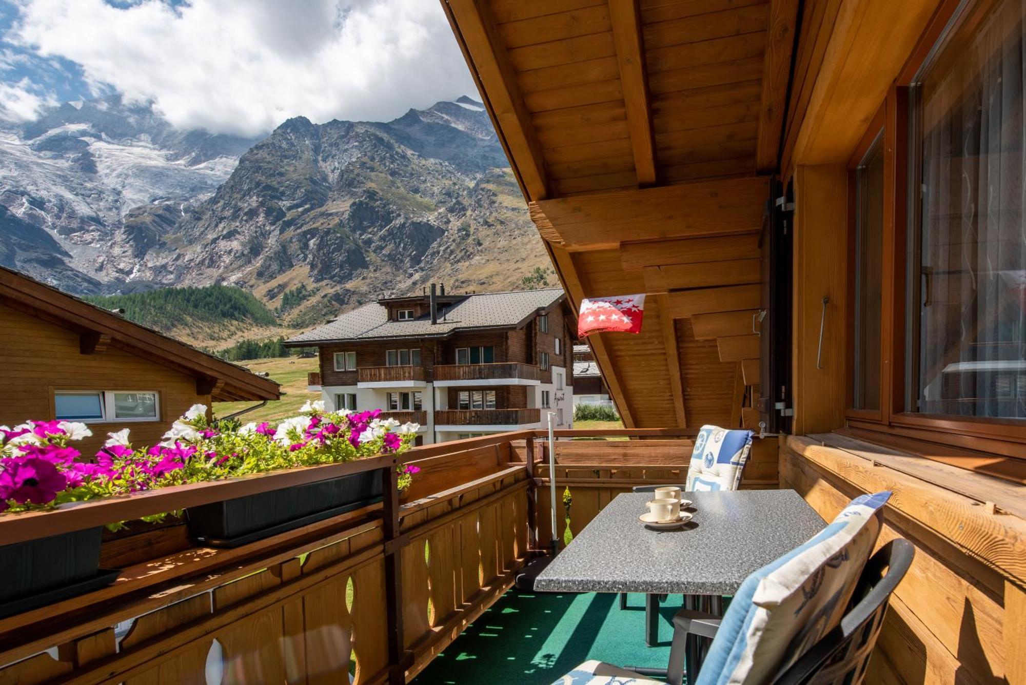 Haus Avalanche Apartment Саас-Фее Стая снимка