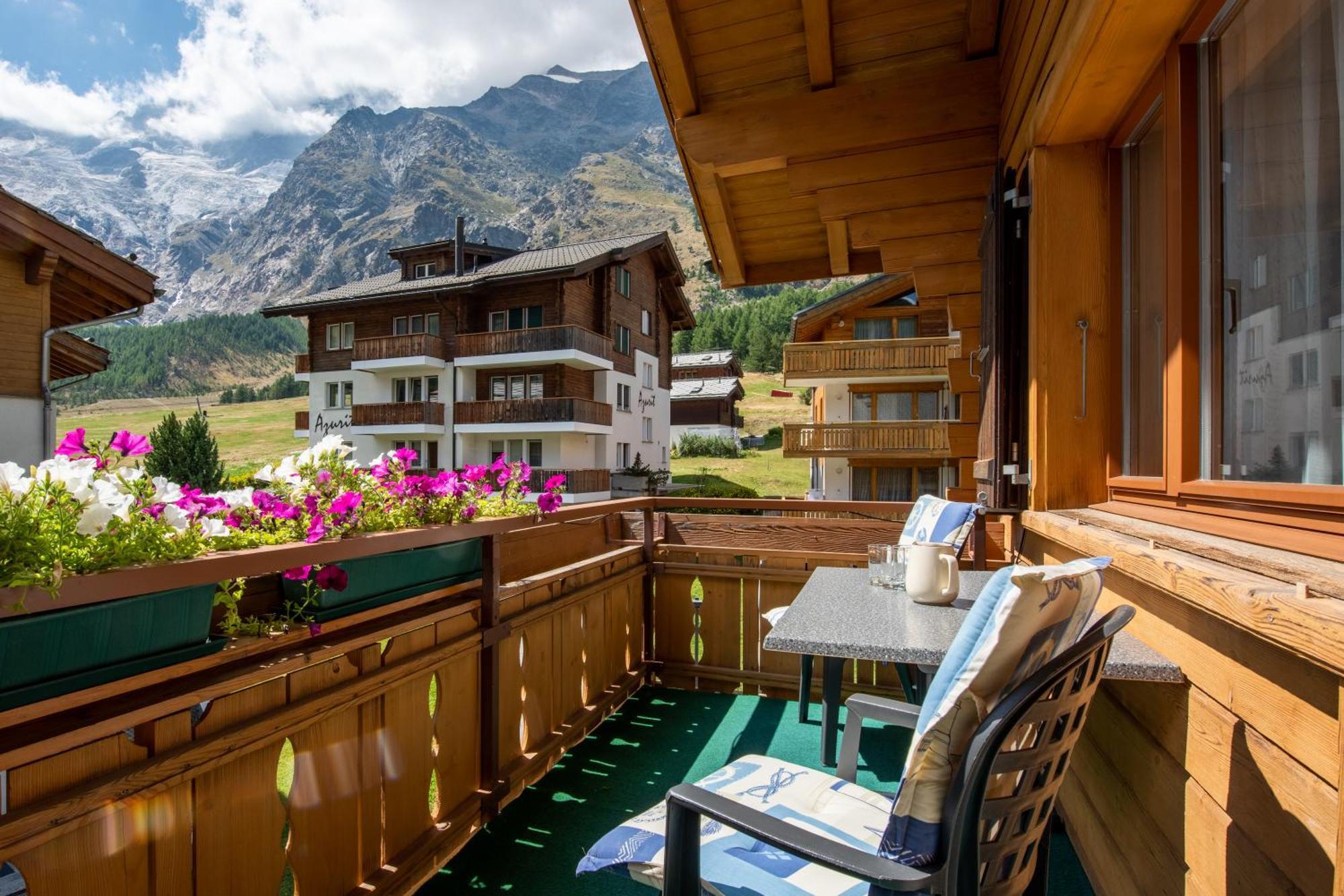 Haus Avalanche Apartment Саас-Фее Стая снимка